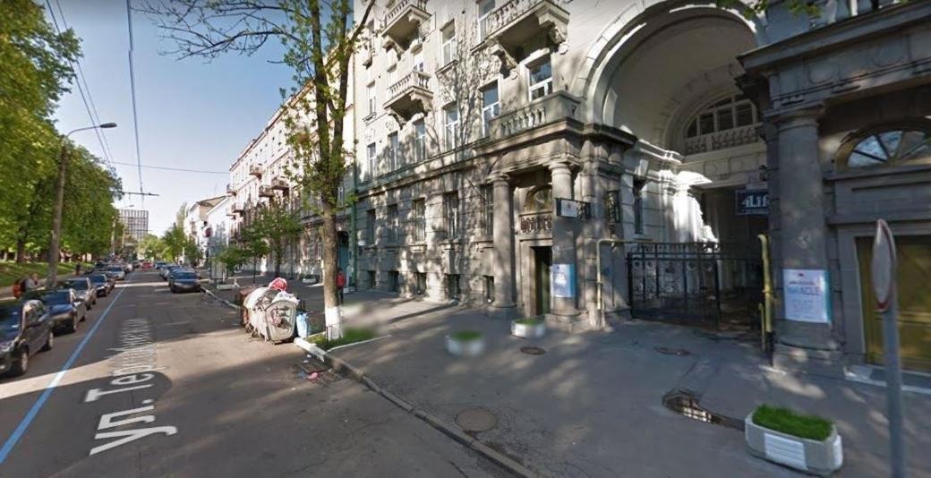 Amazing Tara'S Shevchenko Square Apartment Kiev Luaran gambar