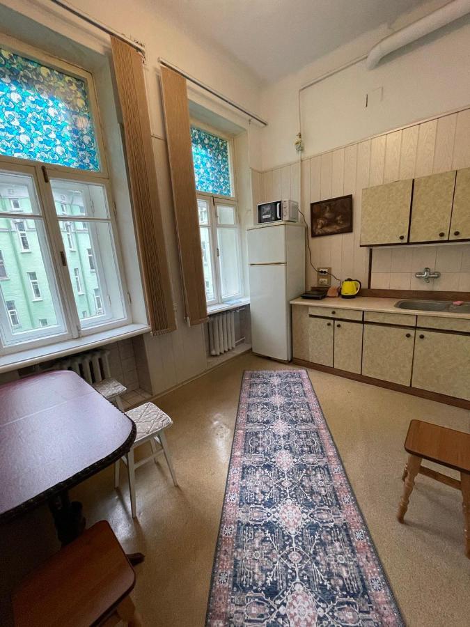 Amazing Tara'S Shevchenko Square Apartment Kiev Luaran gambar
